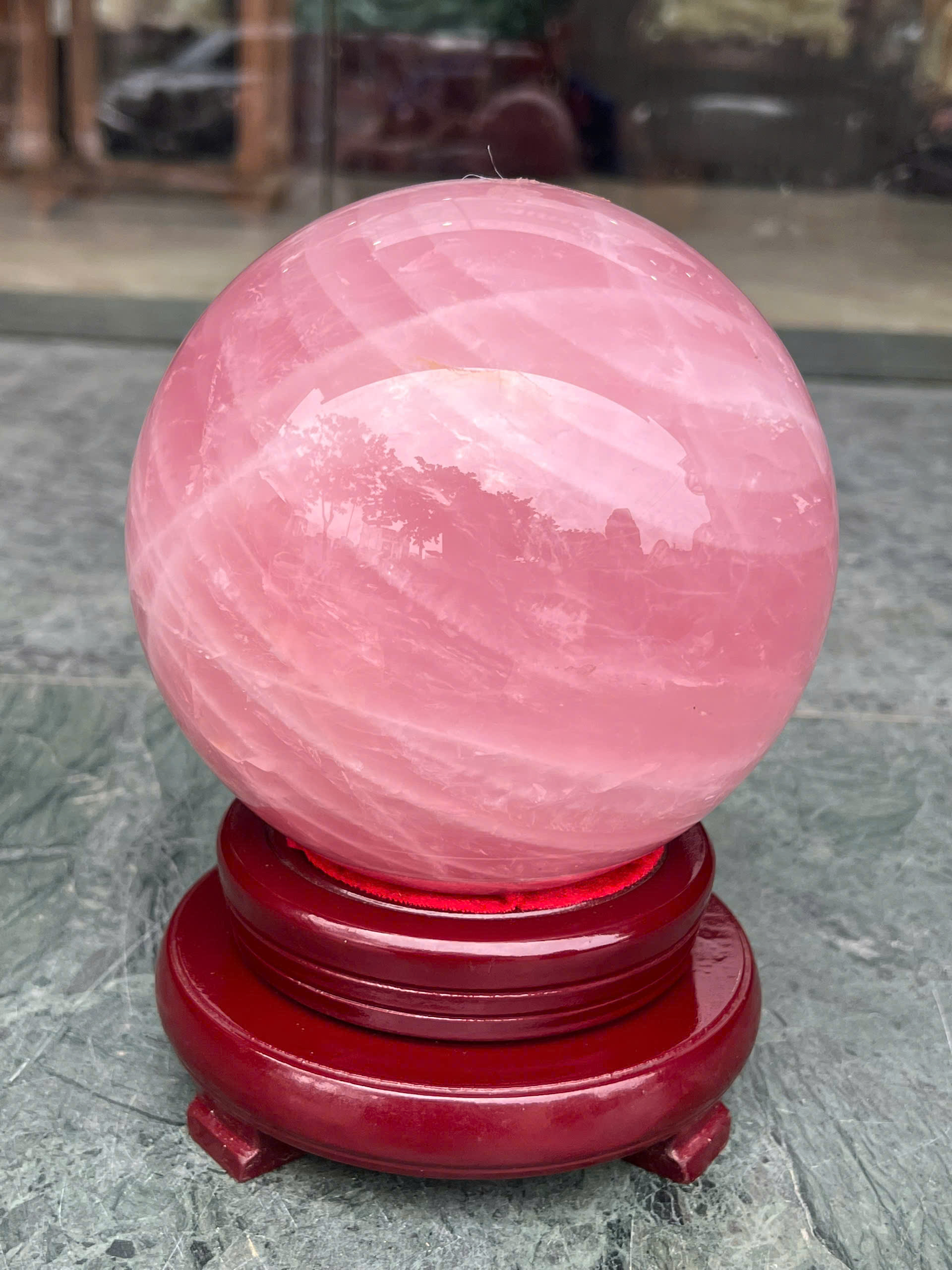 Quả Cầu Thạch Anh Hồng 14,5cm Sắc Hồng Trong Ngọt Ngào, Gắn Kết Nhân Duyên