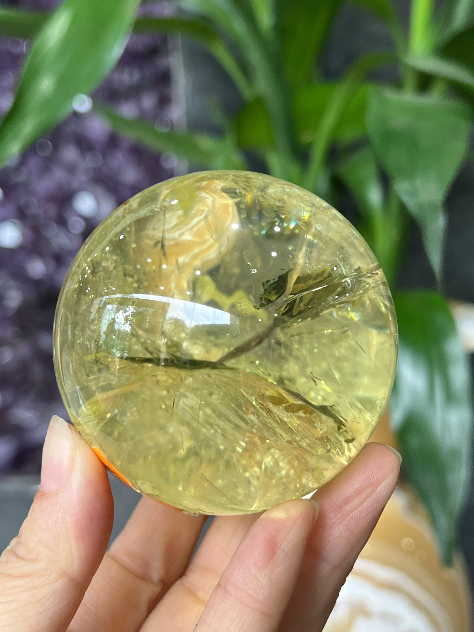 Quả Cầu Thạch Anh Vàng 6.6cm Hoàng Kim Chiêu Tài, Điểm Nhấn Nhỏ Gọn