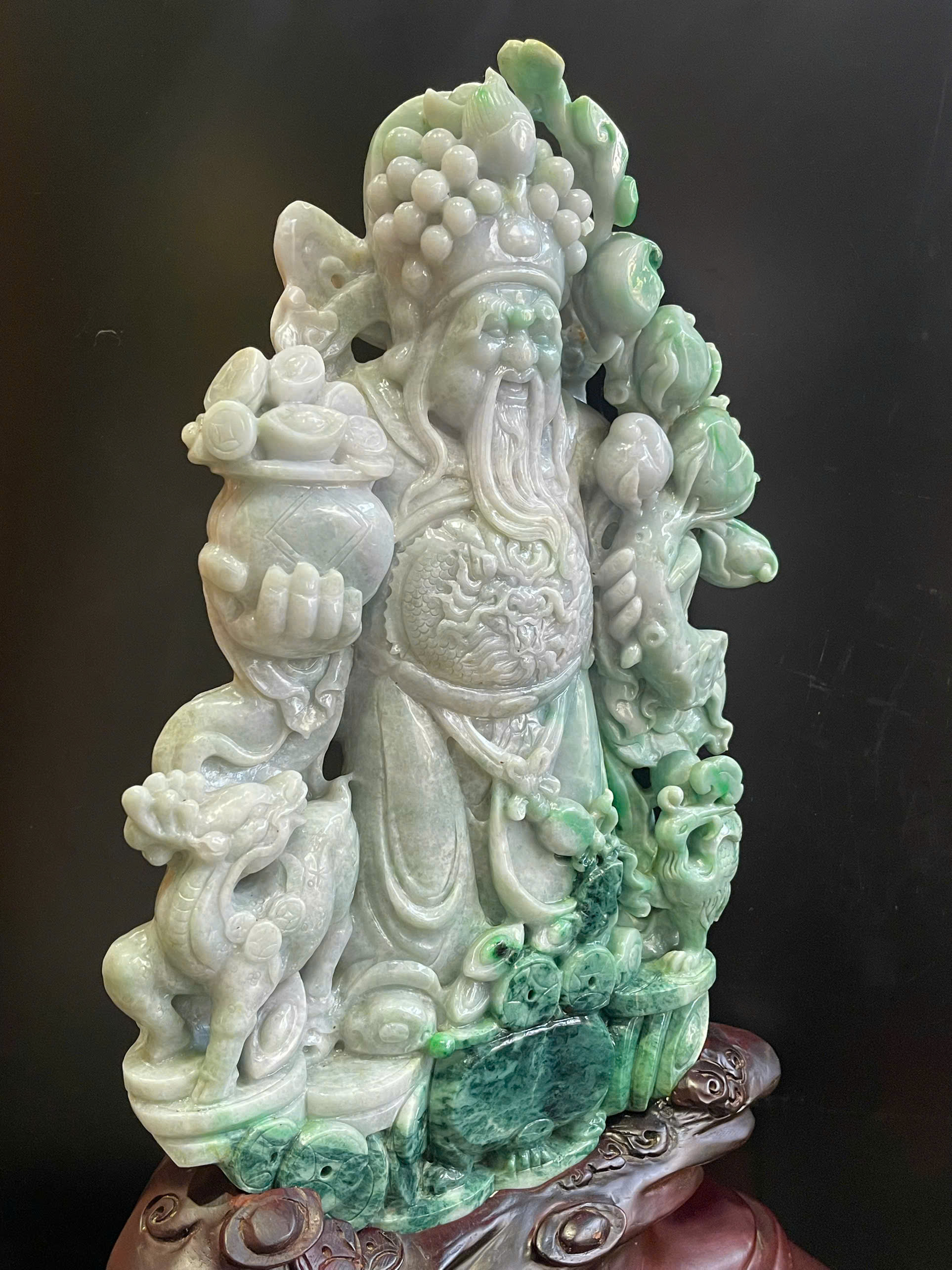 Thần Tài Ngọc Phỉ Thúy Tài Lộc Tấn Tới, Phú Quý Vững Bền