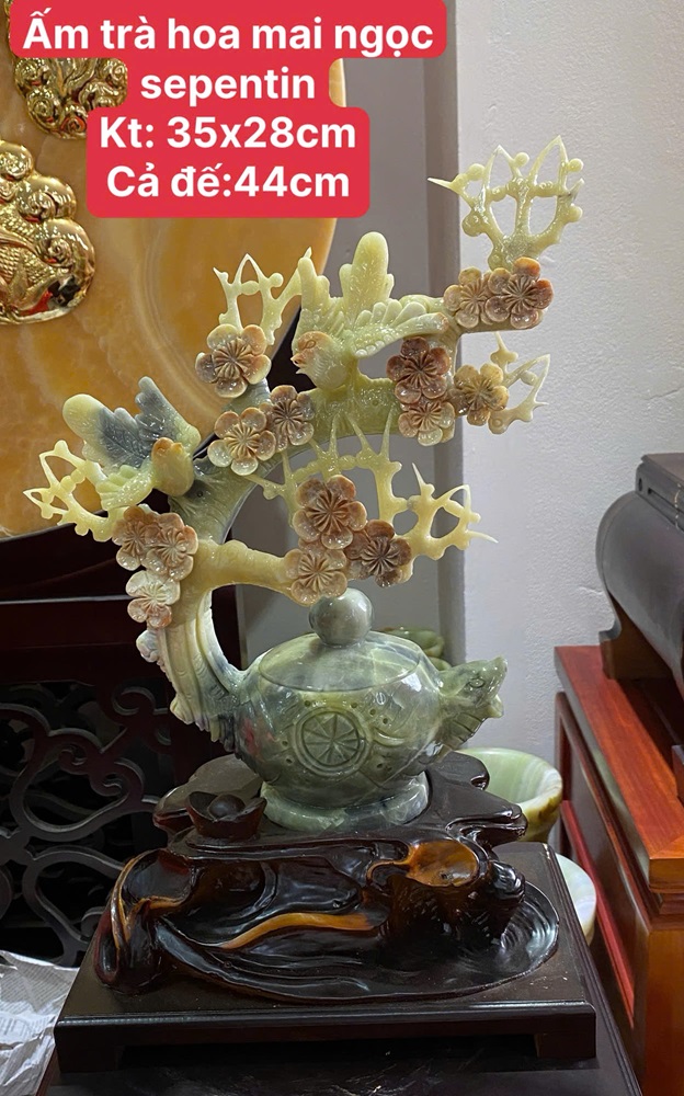 Ấm trà hoa mai ngọc serpentine