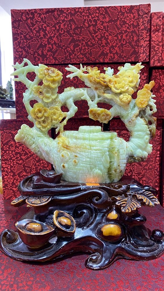 Ấm Trà Hoa Mai Phú Quý Tài Lộc Ngọc Serpentine