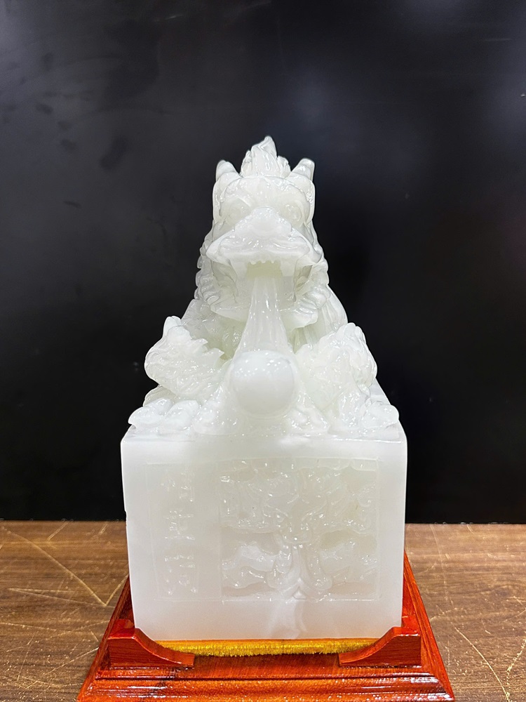 Ấn Rồng Ngọc Onyx Trắng Vuông 23x11cm
