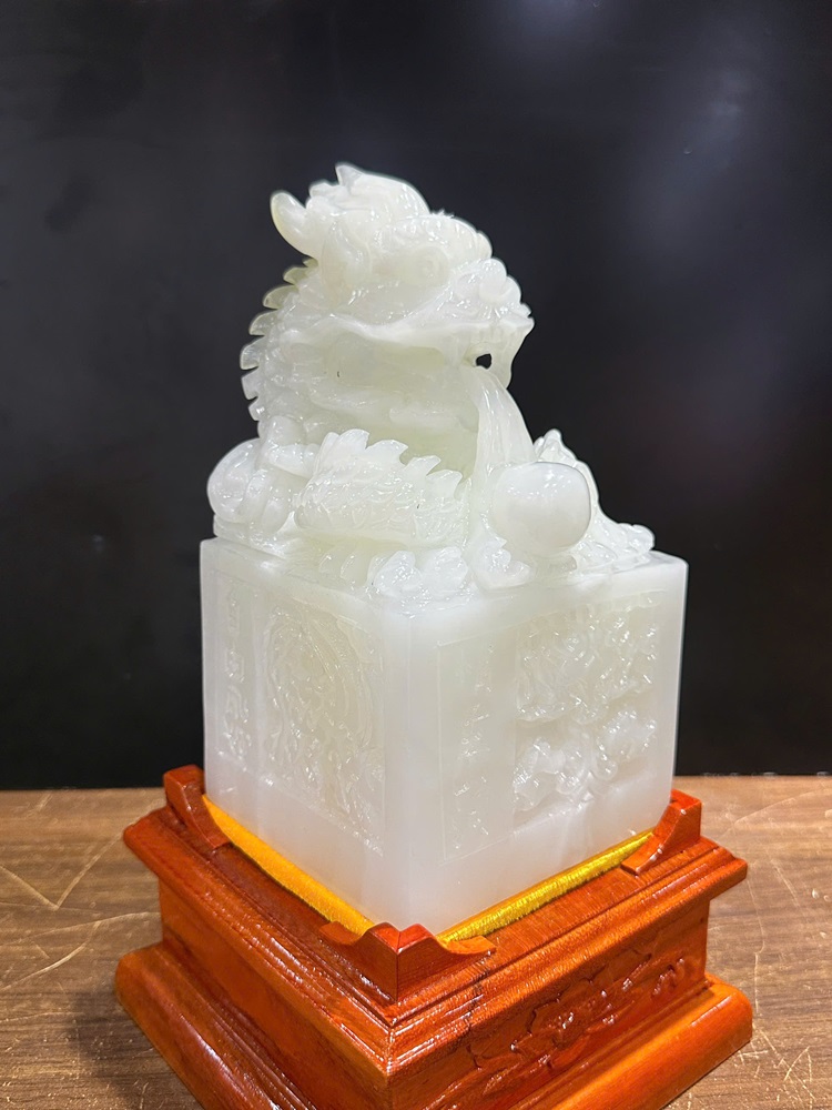 Ấn Rồng Ngọc Onyx Trắng Vuông 23x11cm