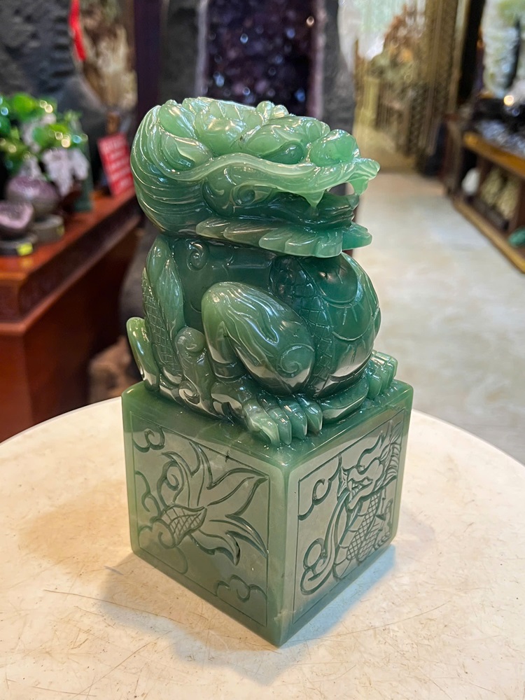Ấn Thần Long Hộ Chủ Thạch Anh Xanh Vuông 20x9,5x9cm