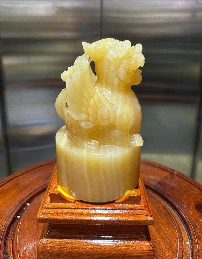 Ấn Tỳ Hưu Cánh Tiên Ngọc Hoàng Long Tròn 17,5x10,5cm