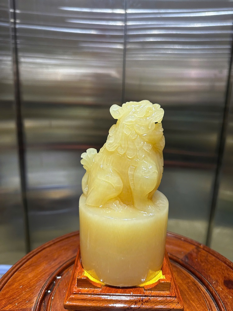 Ấn Tỳ Hưu Ngọc Hoàng Long Tròn 17,5x10,5cm