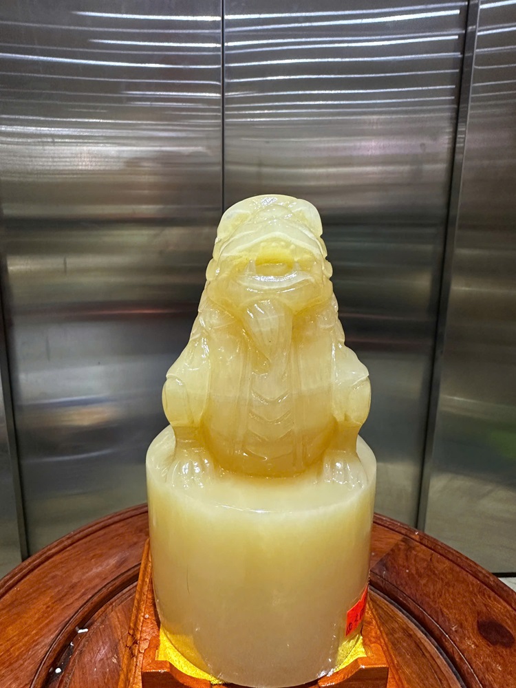 Ấn Tỳ Hưu Ngọc Hoàng Long Tròn 17,5x10,5cm