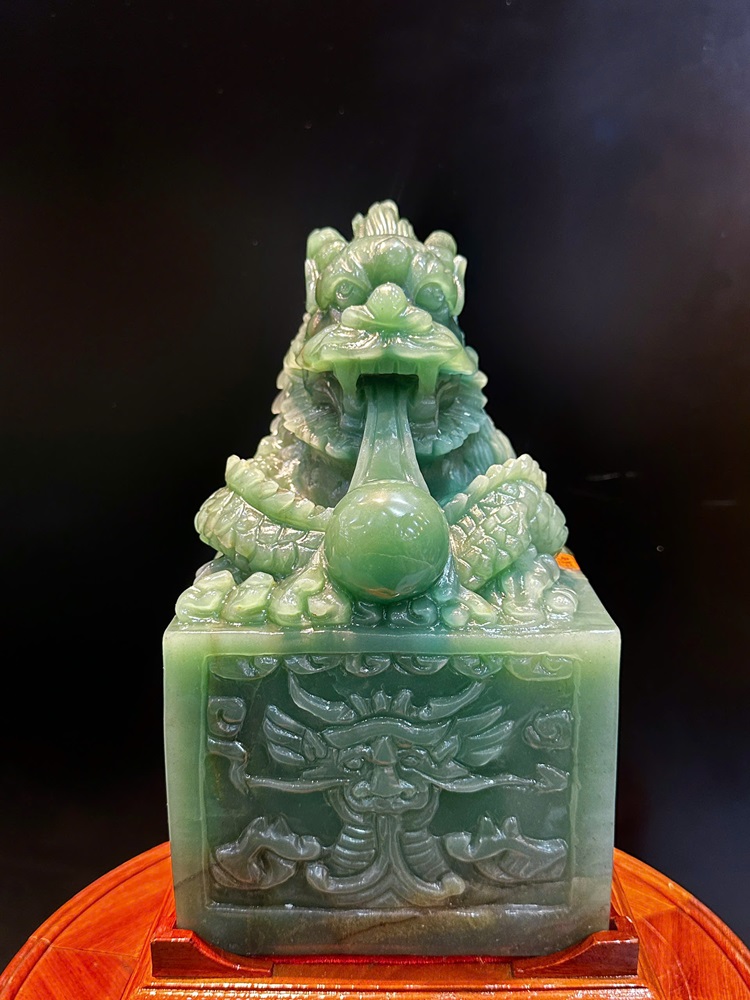 Ấn Tỳ Hưu Thạch Anh Xanh Vuông 27x15x15cm