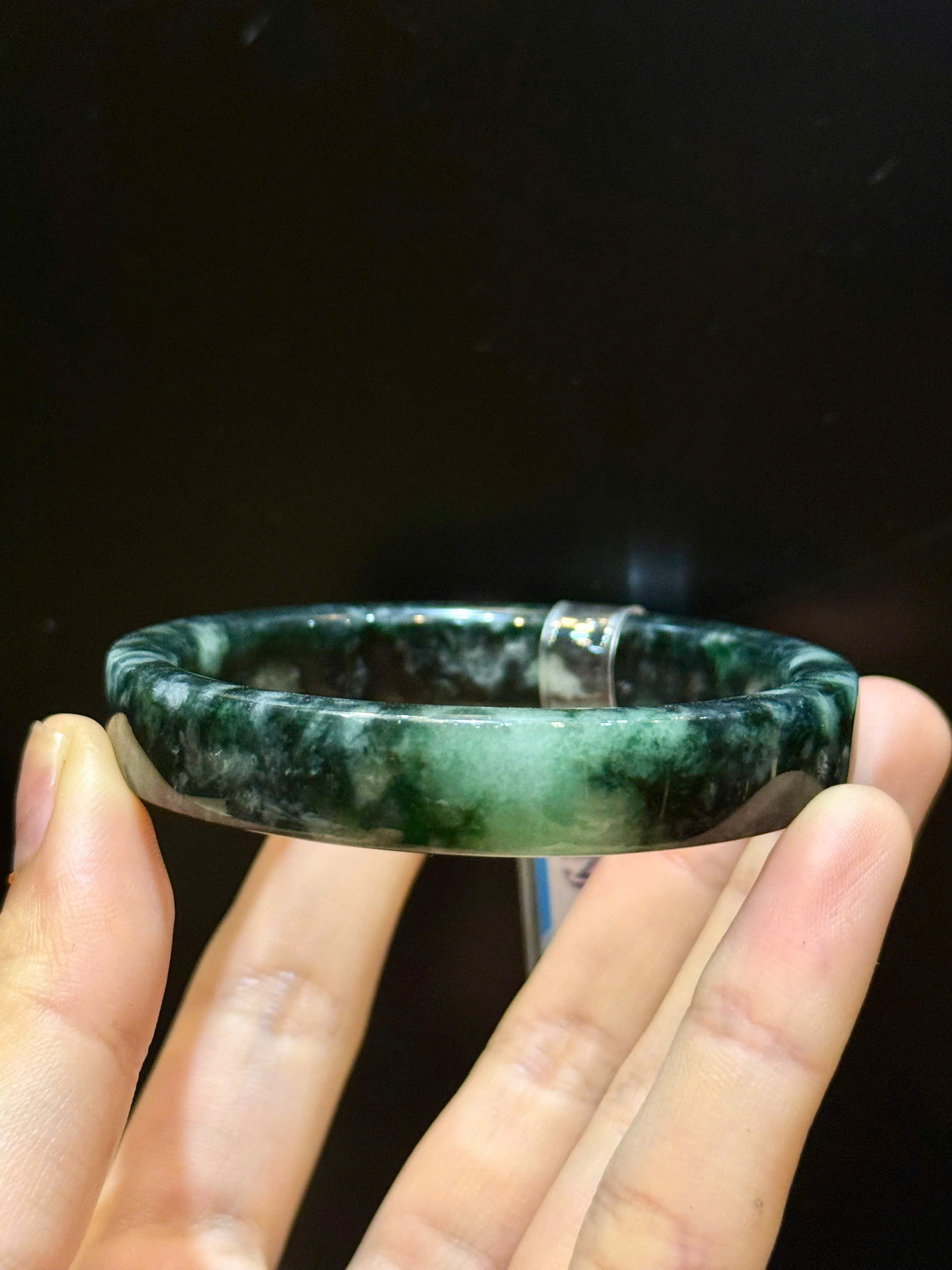 Vòng Bản Liền Ngọc Phỉ Thúy Tuyệt Tác Sang Trọng, Vẹn Tròn Bình An