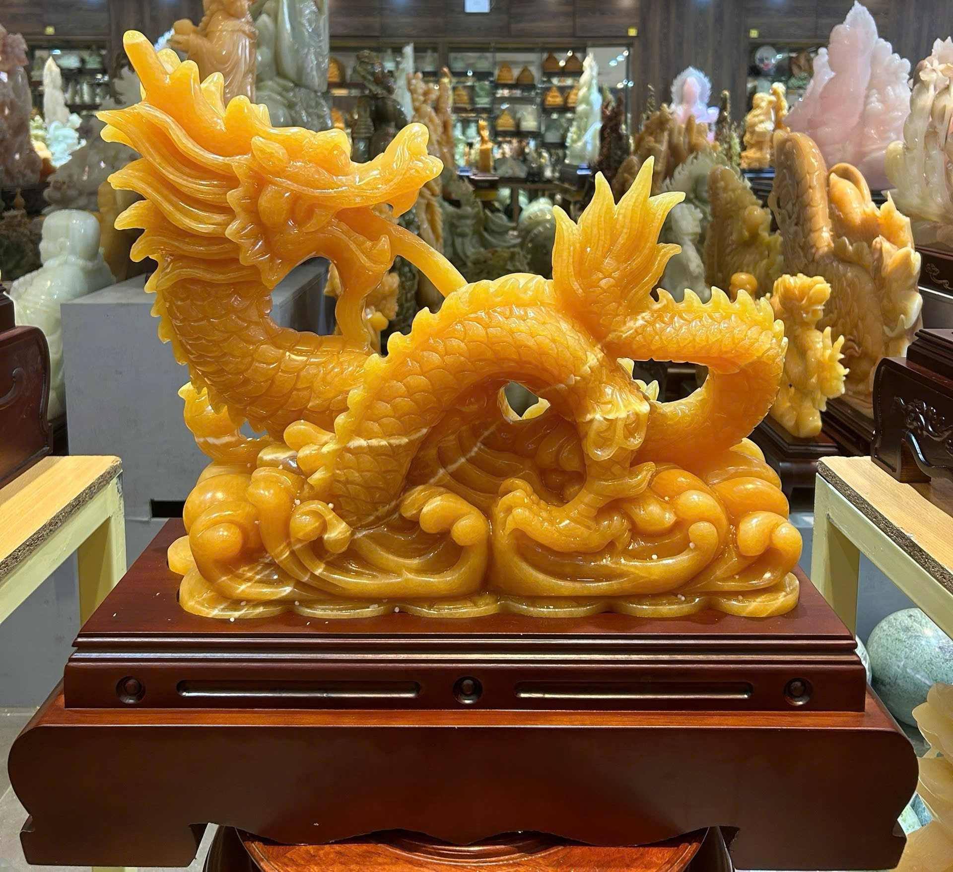 Độc Long Quyền Vương Ngọc Hoàng Long Khí Phách Tối Cao, Trấn Trạch Tụ Vận Khai Mở Thịnh Vượng