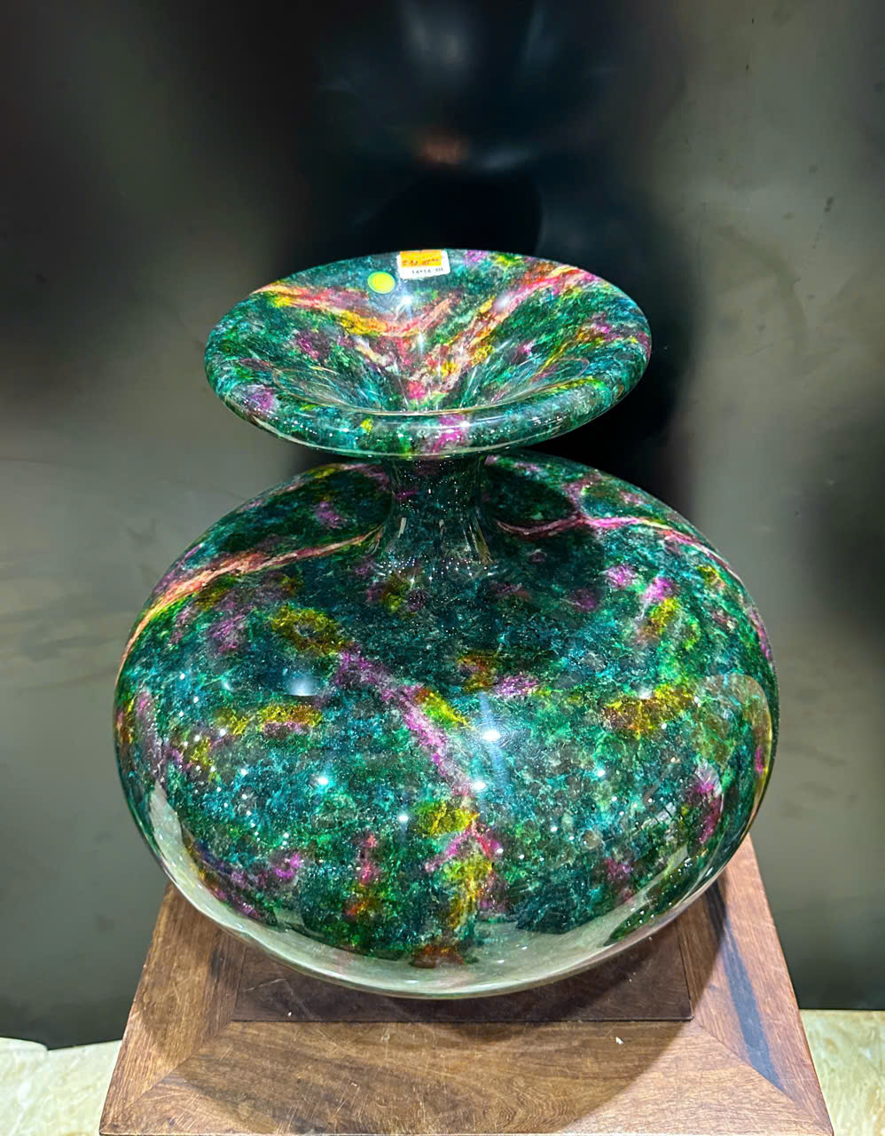 Bình Chiêu Tài Hút Lộc Chalcedony Vân Ngọc Khổng Tước 37cm