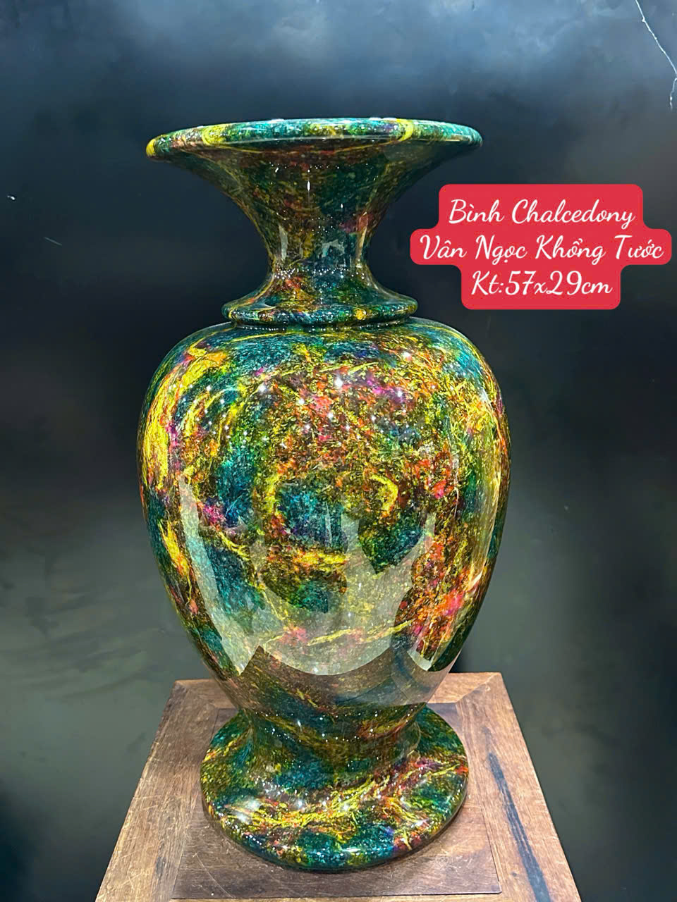 Bình Chiêu Tài Hút Lộc Chalcedony Vân Ngọc Khổng Tước 57cm
