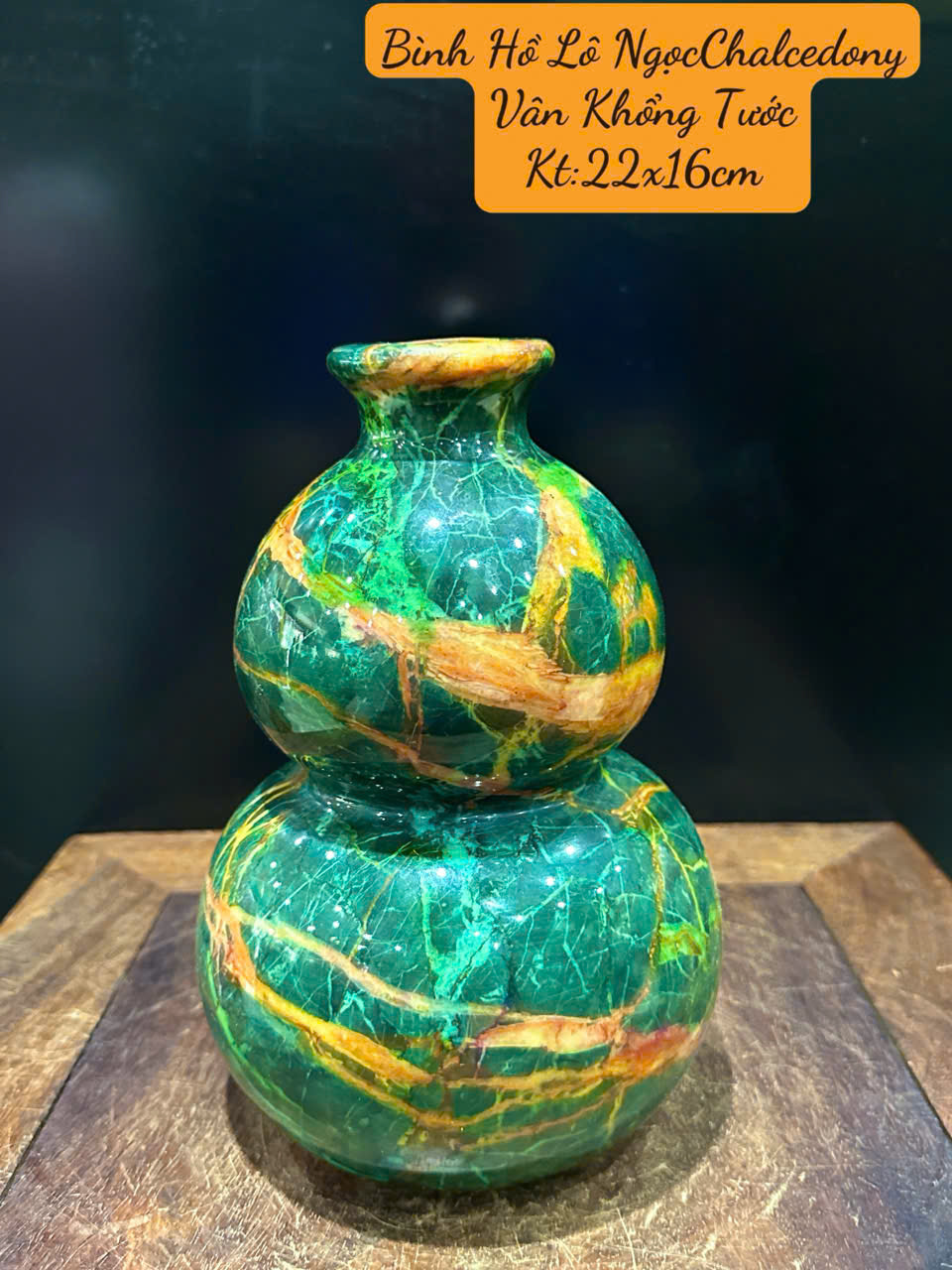 Bình Hồ Lô Ngọc Chalcedony Vân Khổng Tước 22cm