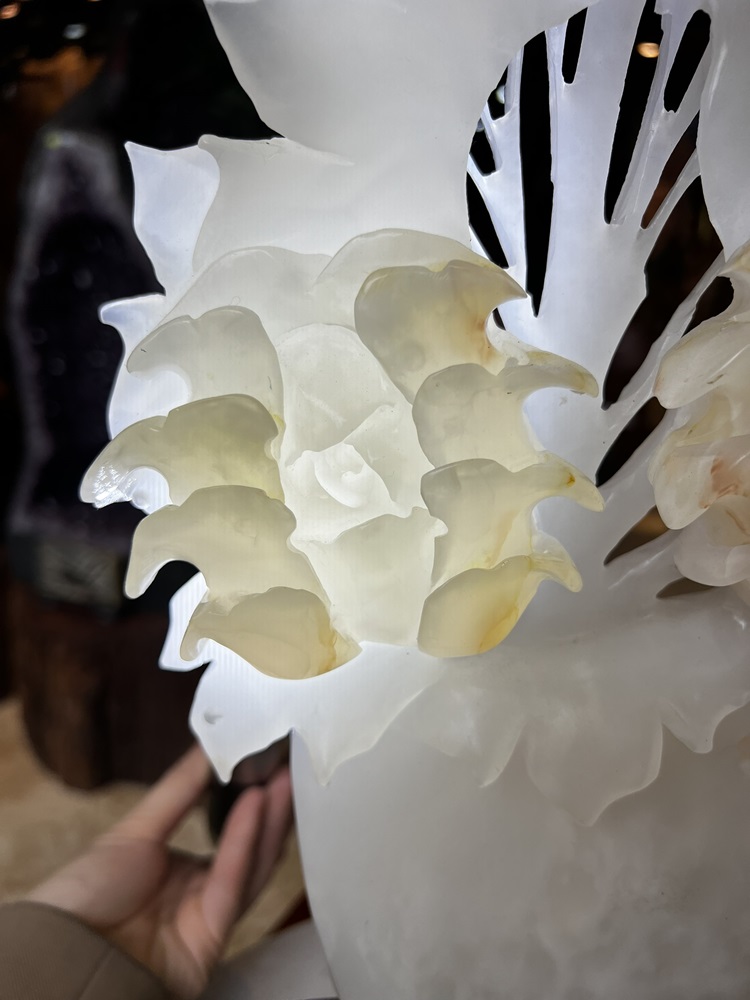 Bình Hoa Mẫu Đơn Ngọc Onyx