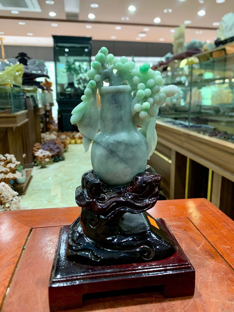 Tác Phẩm Bình Hoa Phú Quý Ngọc Phỉ Thuý