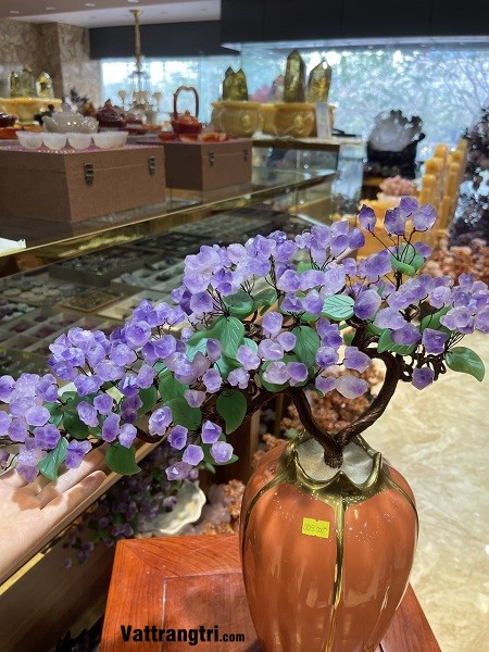 Bình hoa tinh thể thạch anh tím 50cm