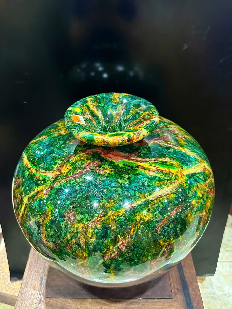 Bình Hút Lộc Chalcedony Vân Ngọc Khổng Tước 36.5cm