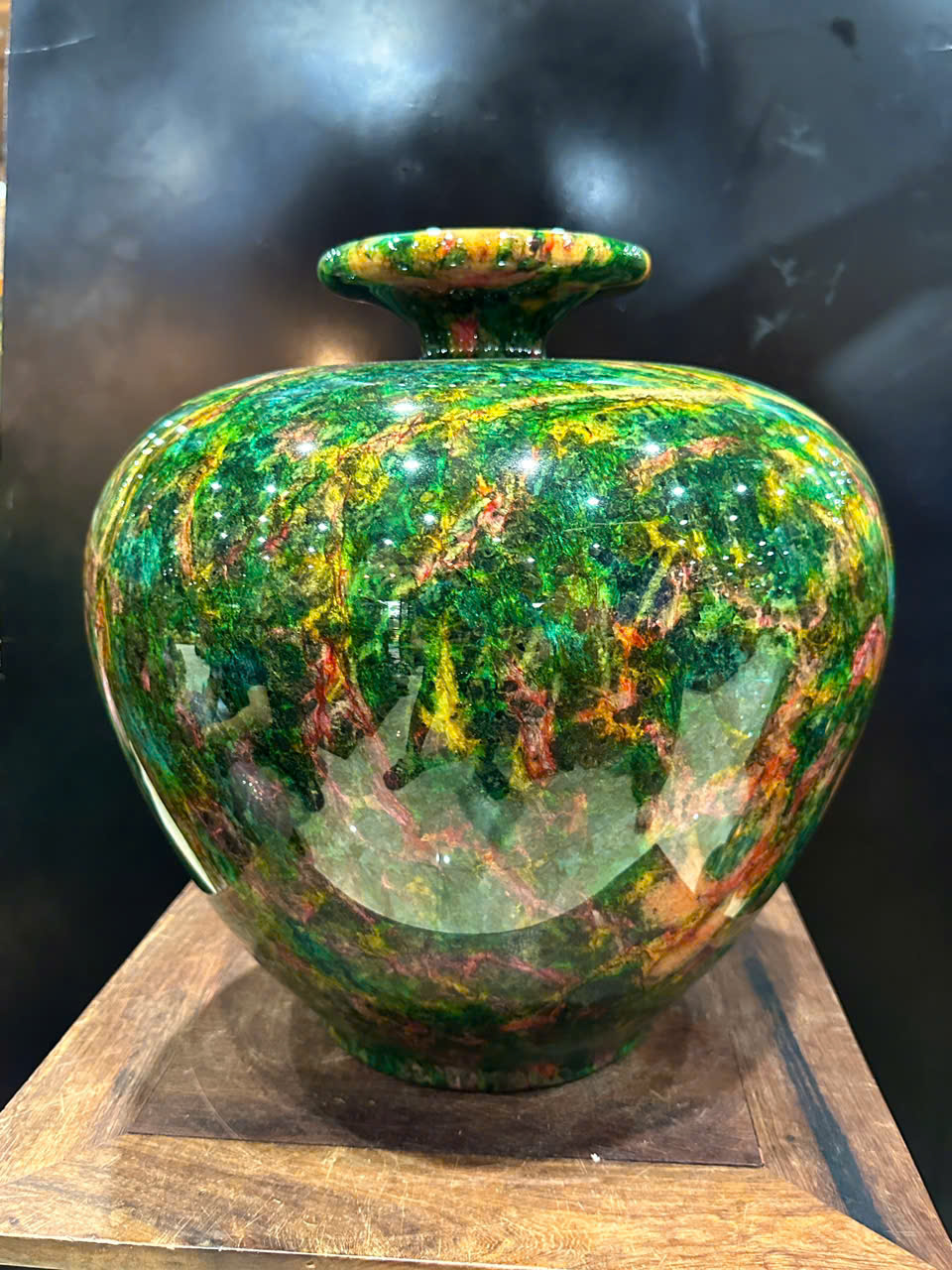 Bình Hút Lộc Chalcedony Vân Ngọc Khổng Tước 36.5cm