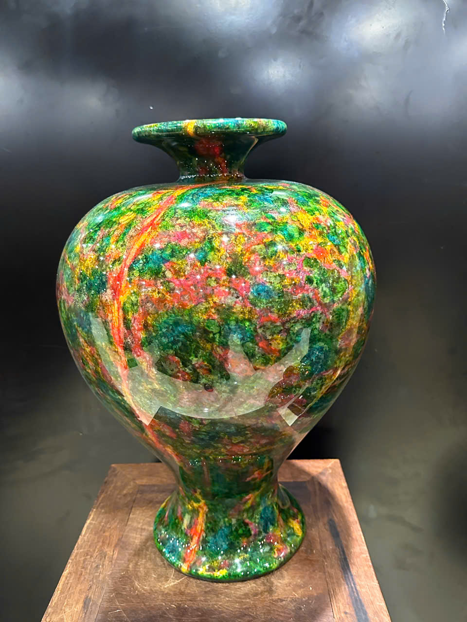 Bình Hút Lộc Chalcedony Vân Ngọc Khổng Tước 53cm
