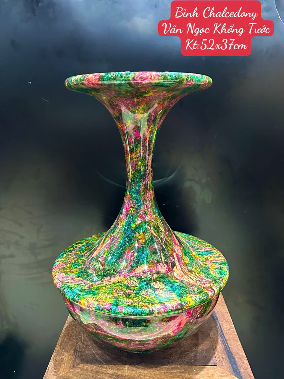 Bình Hút Lộc Cổ Cao Chalcedony Vân Ngọc Khổng Tước 52cm