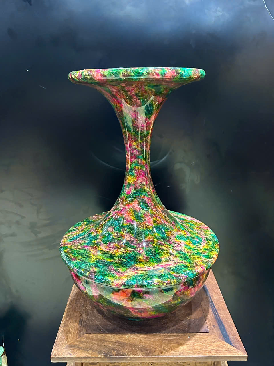 Bình Hút Lộc Cổ Cao Chalcedony Vân Ngọc Khổng Tước 52cm