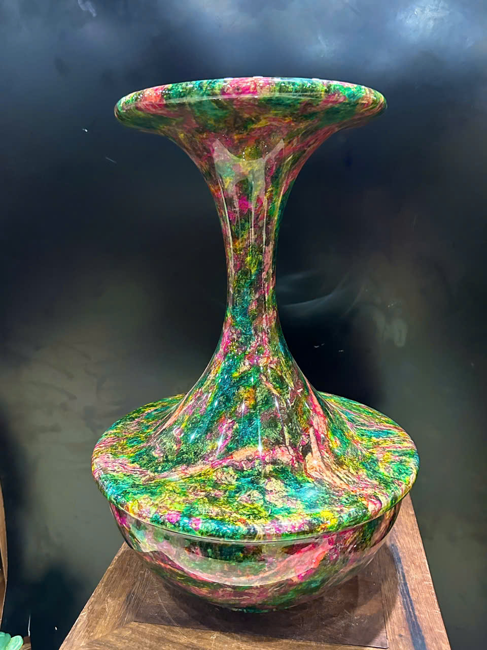 Bình Hút Lộc Cổ Cao Chalcedony Vân Ngọc Khổng Tước 52cm