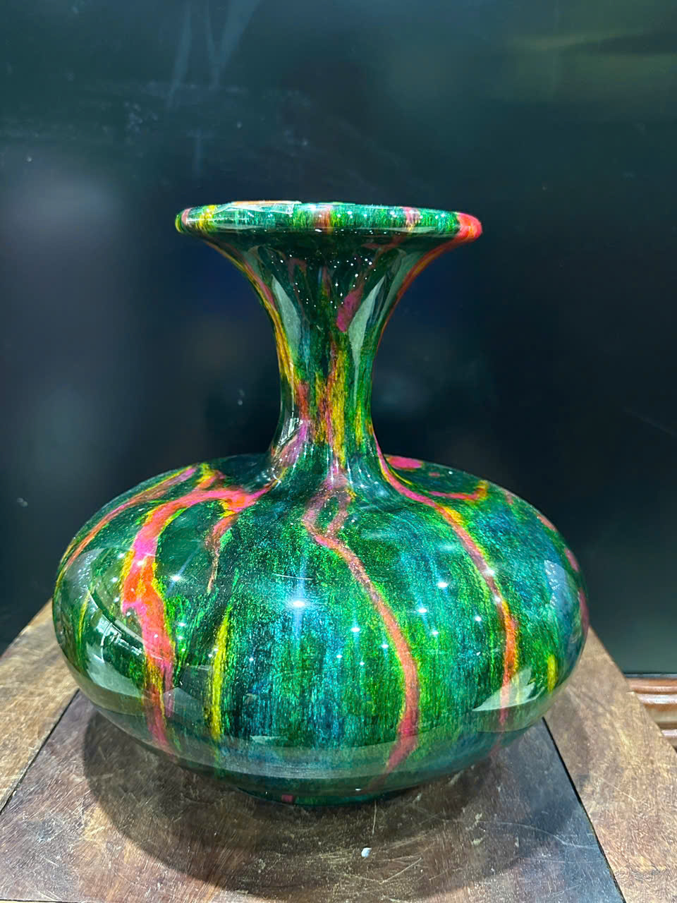 Bình Ngọc Chalcedony Vân Khổng Tước 26cm