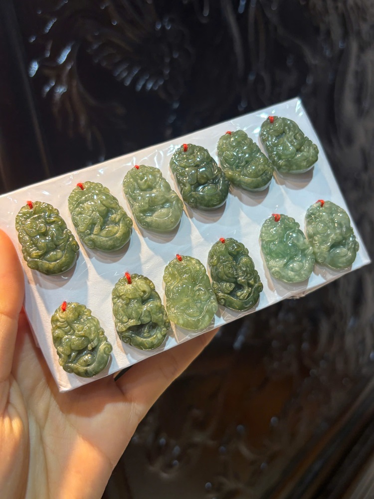 Bộ 12 Con Giáp Ngọc Phỉ Thuý (Bán theo bộ)