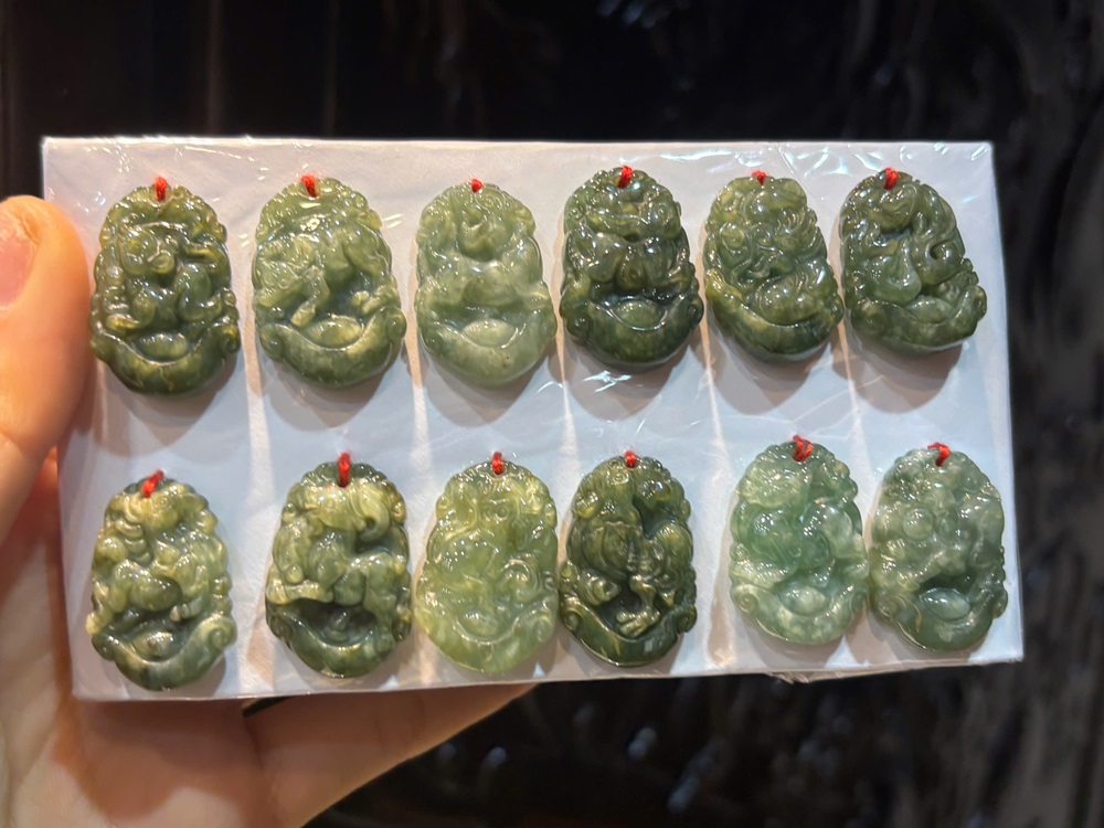 Bộ 12 Con Giáp Ngọc Phỉ Thuý (Bán theo bộ)