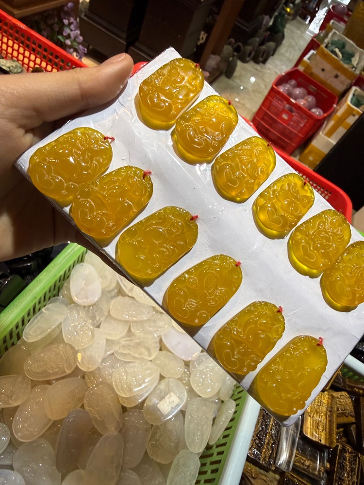 Bộ 12 Con Giáp Thạch Anh Vàng (Bán theo bộ)
