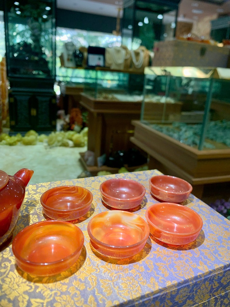 Bộ ấm chén ngọc mã não