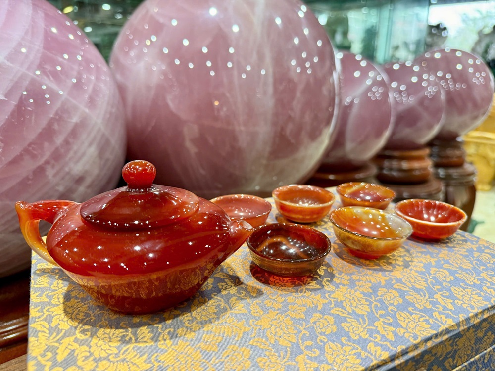 Bộ Ấm Chén Ngọc Mã Não Đỏ