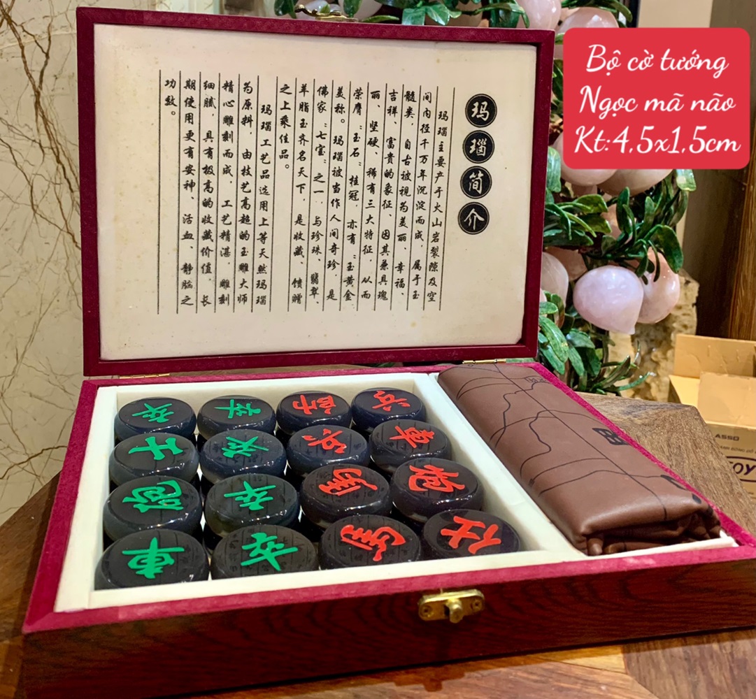 Bộ Cờ Tướng Ngọc Mã Não 4,5x1,5cm