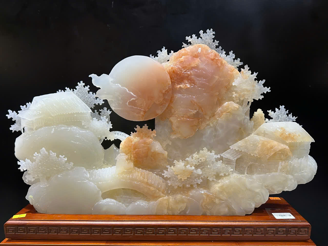 Bồng Lai Tiên Cảnh Ngọc Onyx (Kèm giấy kiểm đinh)