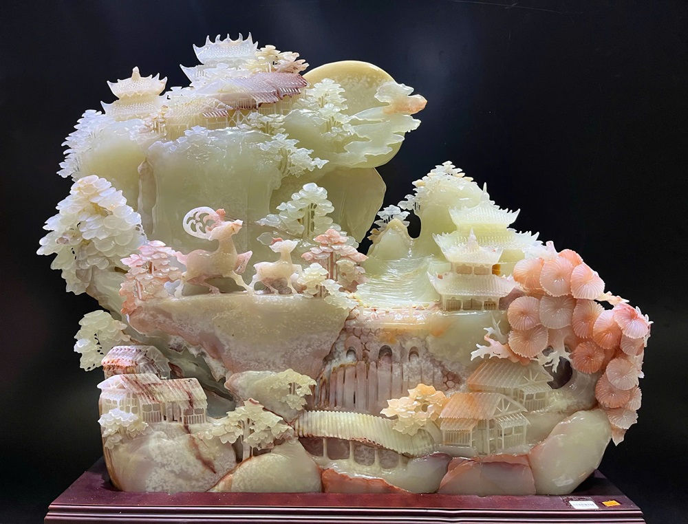 Bồng Lai Tiên Cảnh Ngọc Onyx Trắng (Kèm giấy kiểm đinh)