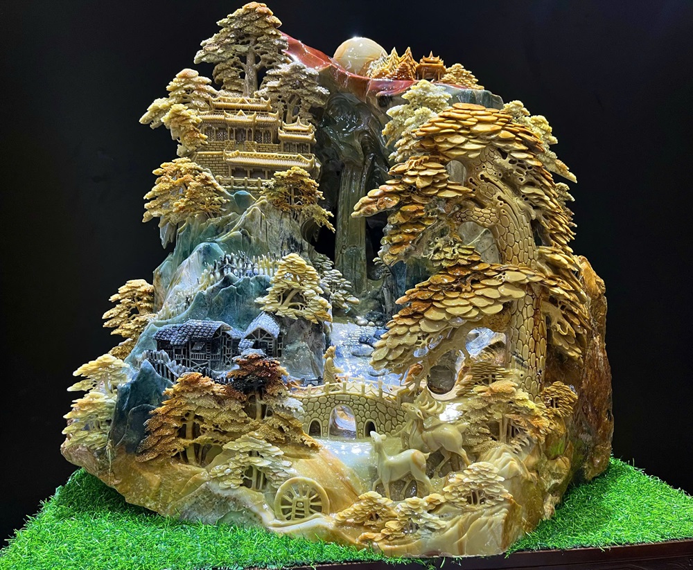 Bồng Lai Tiên Cảnh Ngọc Serpentine (Kèm giấy kiểm đinh)