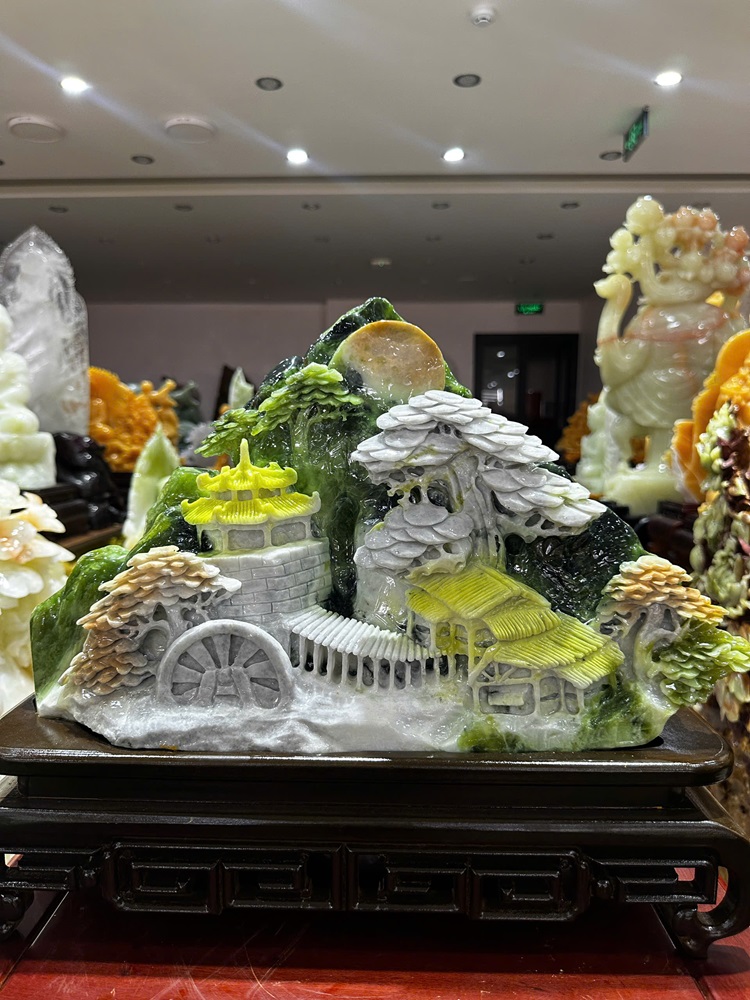 Bồng Lai Tiên Cảnh Ngọc Serpentine 46x28cm