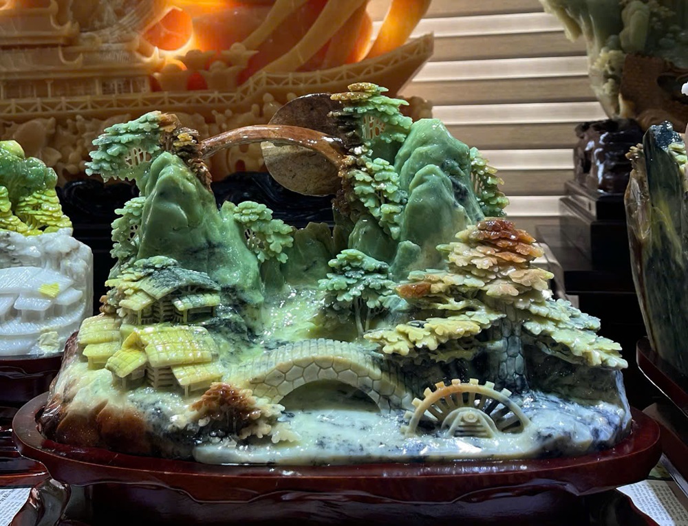 Bồng Lai Tiên Cảnh Ngọc Serpentine 46x28cm