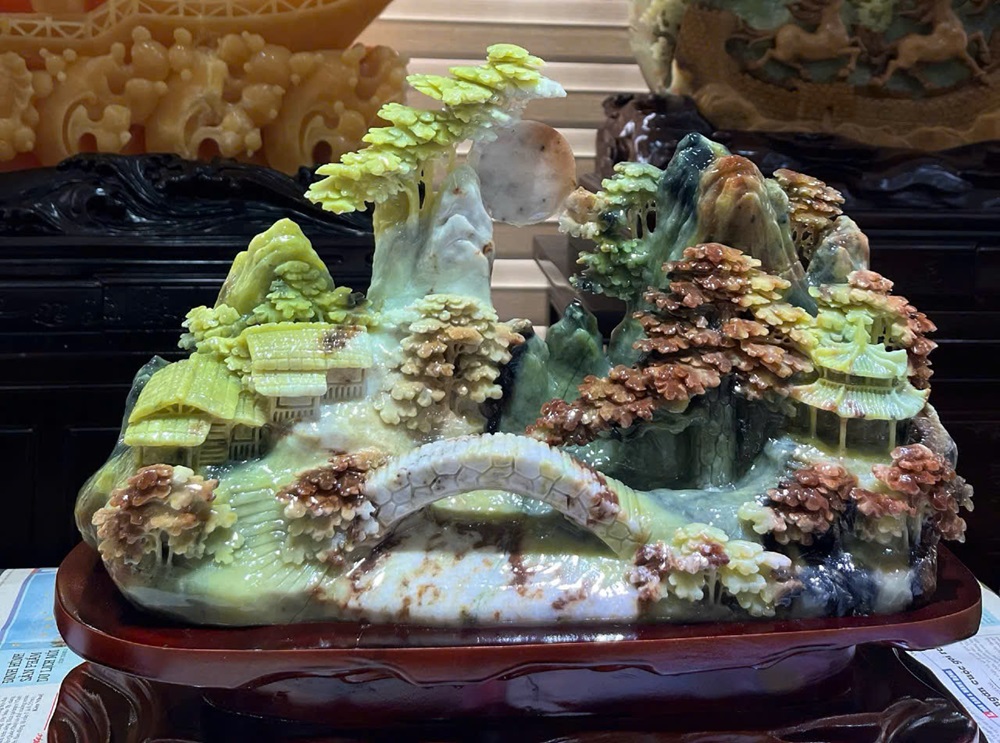 Bồng Lai Tiên Cảnh Ngọc Serpentine 46x29cm