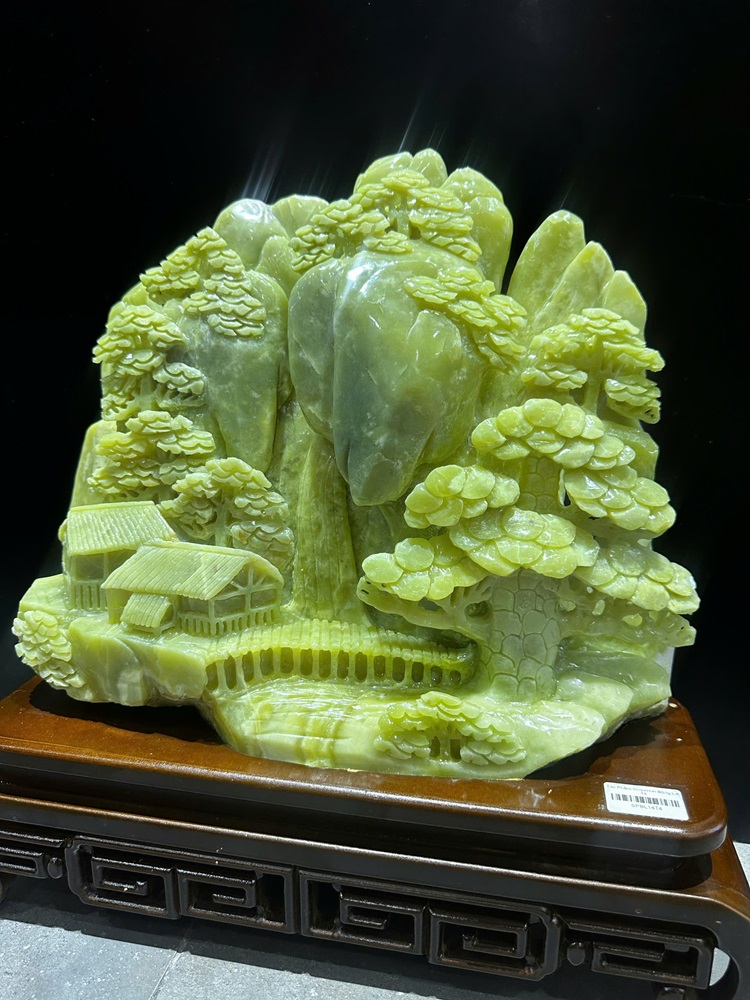 Bồng Lai Tiên Cảnh Ngọc Serpentine 40x33cm 