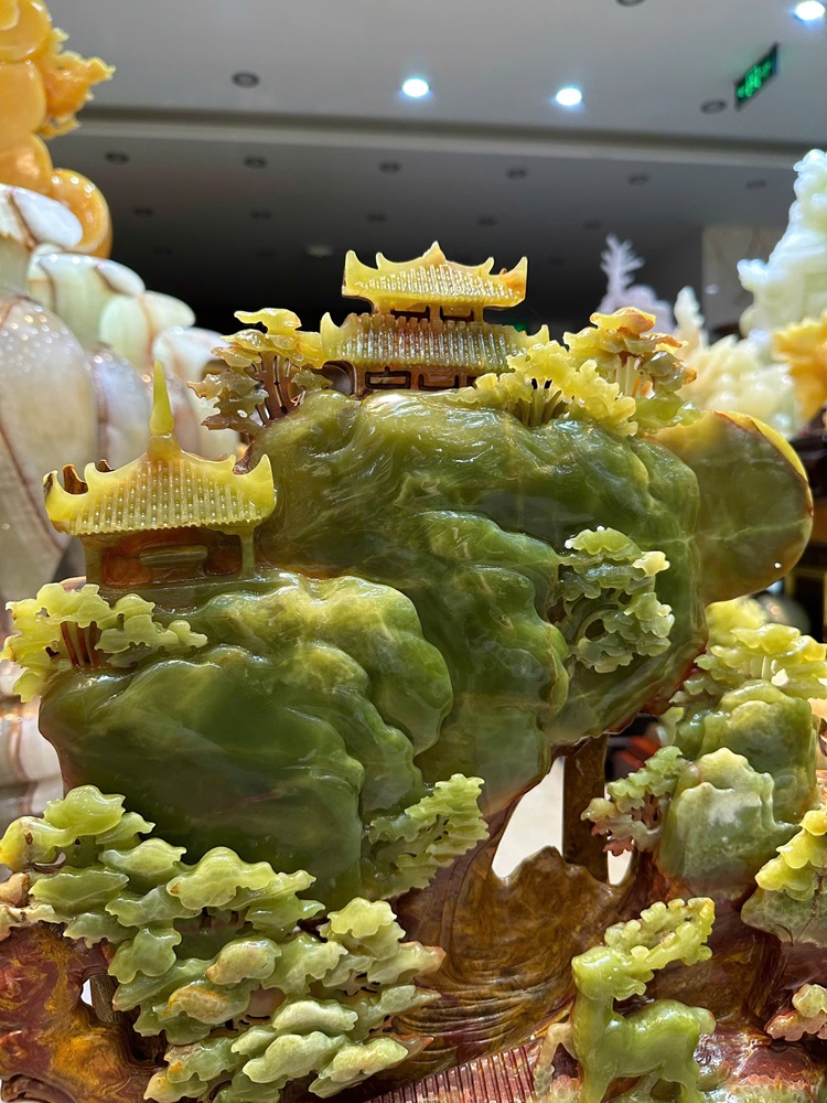 Phong Cảnh Hữu Tình Ngọc Onyx Tự Nhiên 56x45x8cm