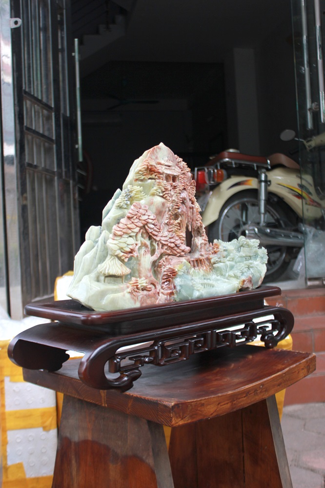 Bồng Lai Tiên Cảnh Ngọc Tụ Nham 55 x 40