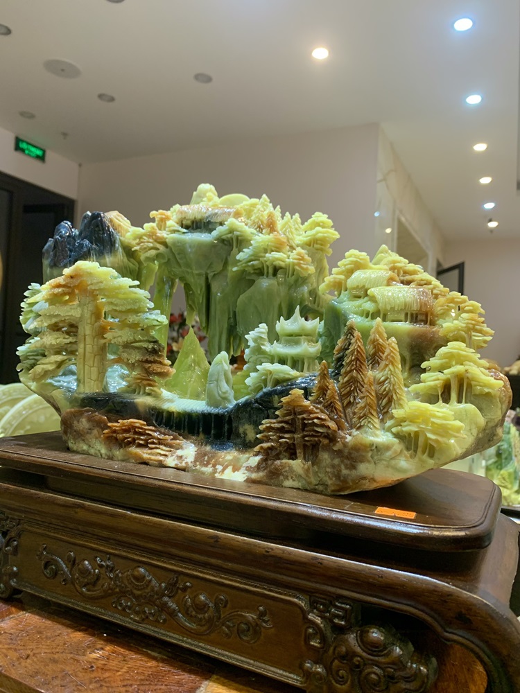 Bồng Lai Tiên Cảnh Ngọc Tụ Nham 43x26x13cm