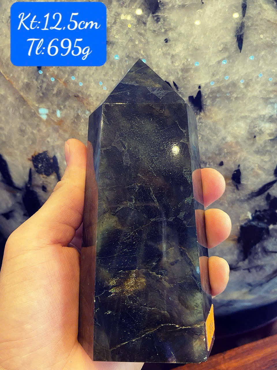 Nhất Trụ Hắc Nguyệt Quang Đá Xà Cừ