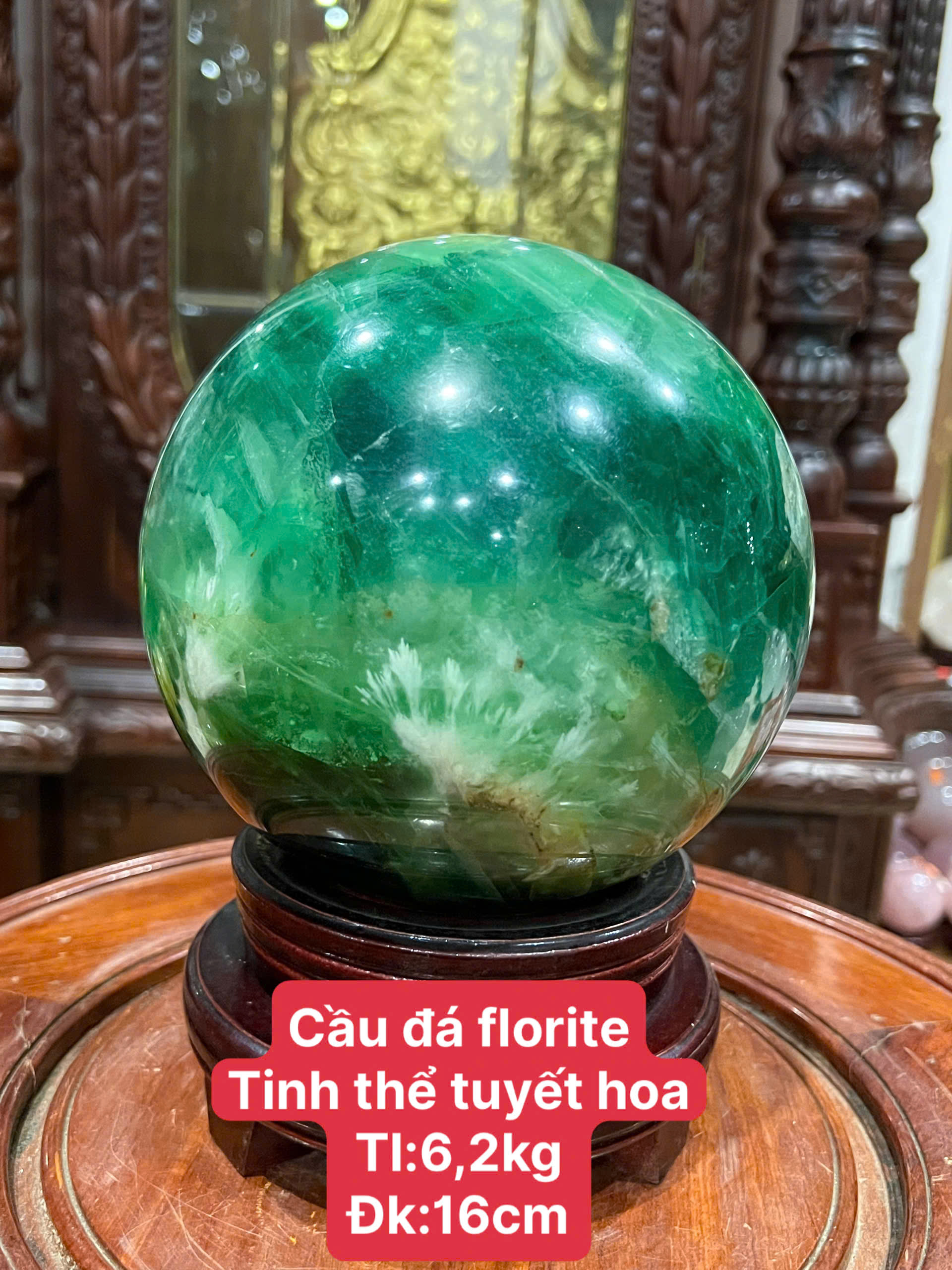 Quả Cầu Đá Fluorite Tinh Thể Tuyết Hoa 16cm Vũ Điệu Băng Tinh, Thăng Hoa Trí Tuệ
