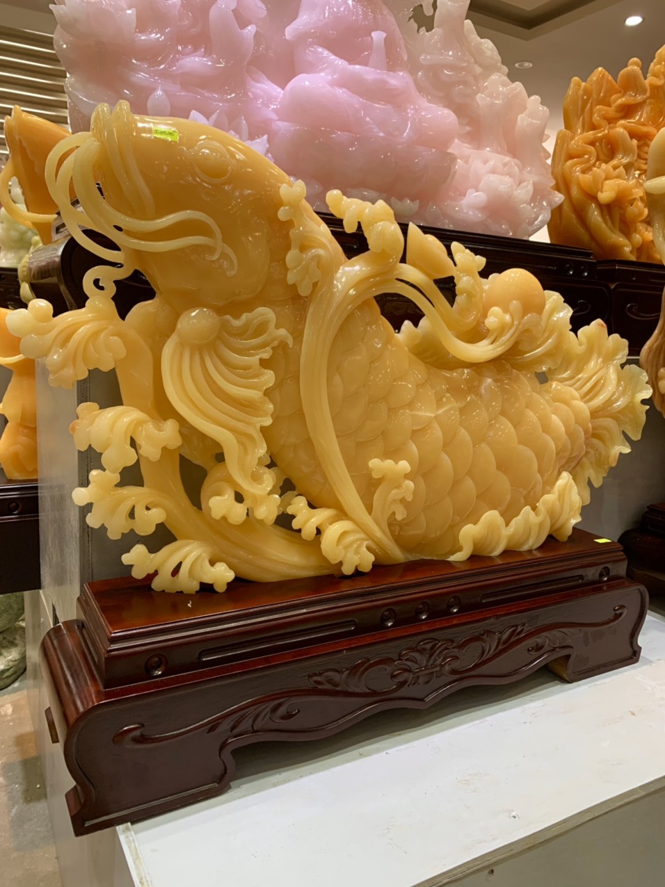 Cá chép hoá rồng ngọc hoàng long