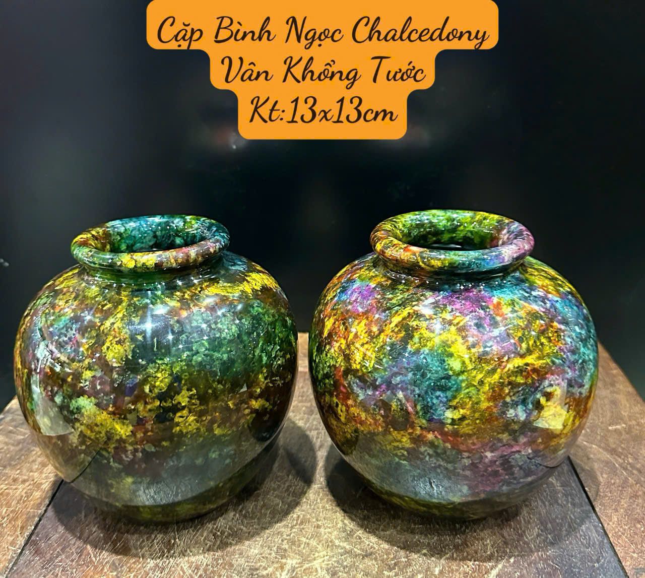 Cặp Bình Ngọc Chalcedony Vân Khổng Tước 13cm