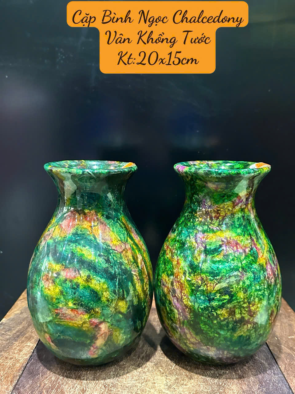 Cặp Bình Ngọc Chalcedony Vân Khổng Tước 20cm