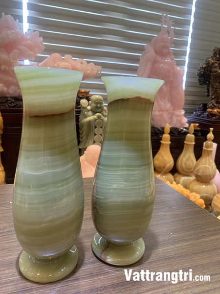 Cặp bình thu hút tài lộc Ngọc Onyx xanh 30cm