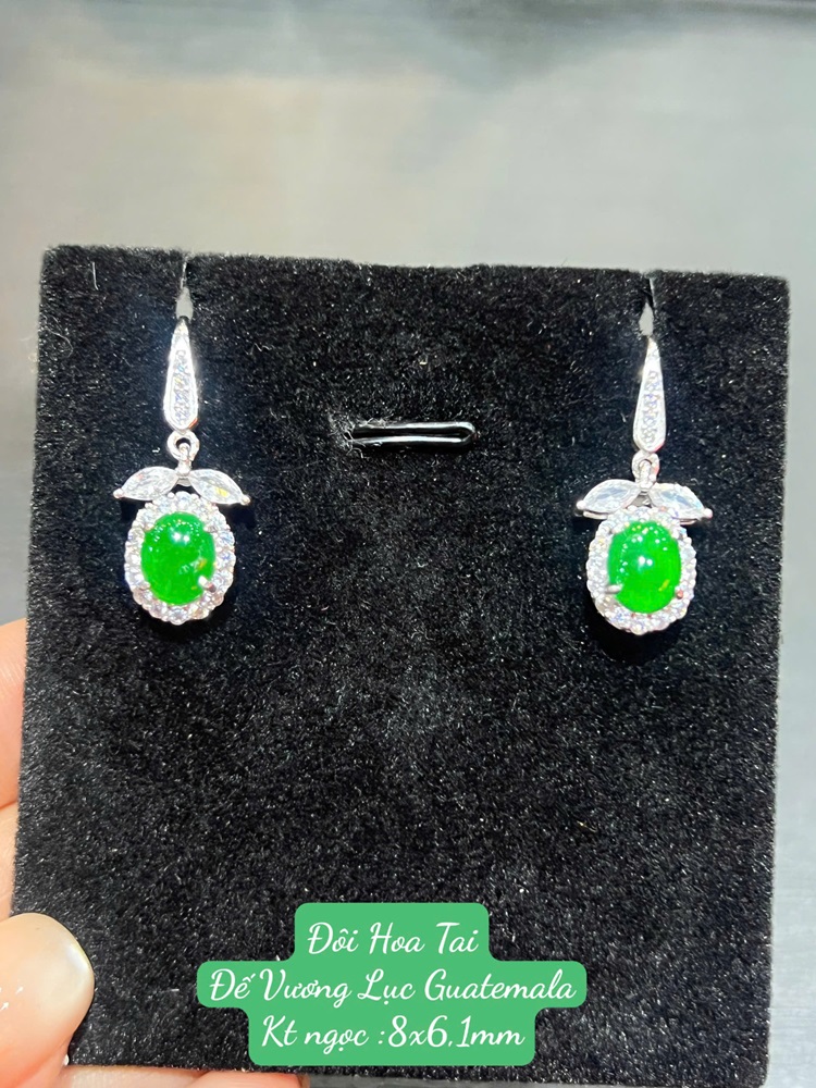 Cặp Bông Tai Ngọc Phỉ Thuý Lục Đế Vương - Kèm Giấy Kiểm Định Type A